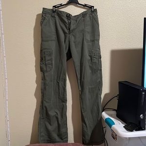 Green cargo pants